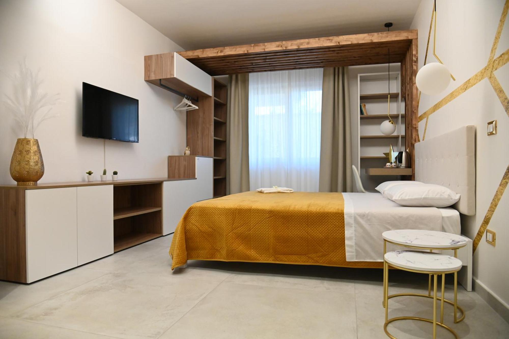 Civico 31 Luxury Rooms Кастел Сан Джорджо Екстериор снимка