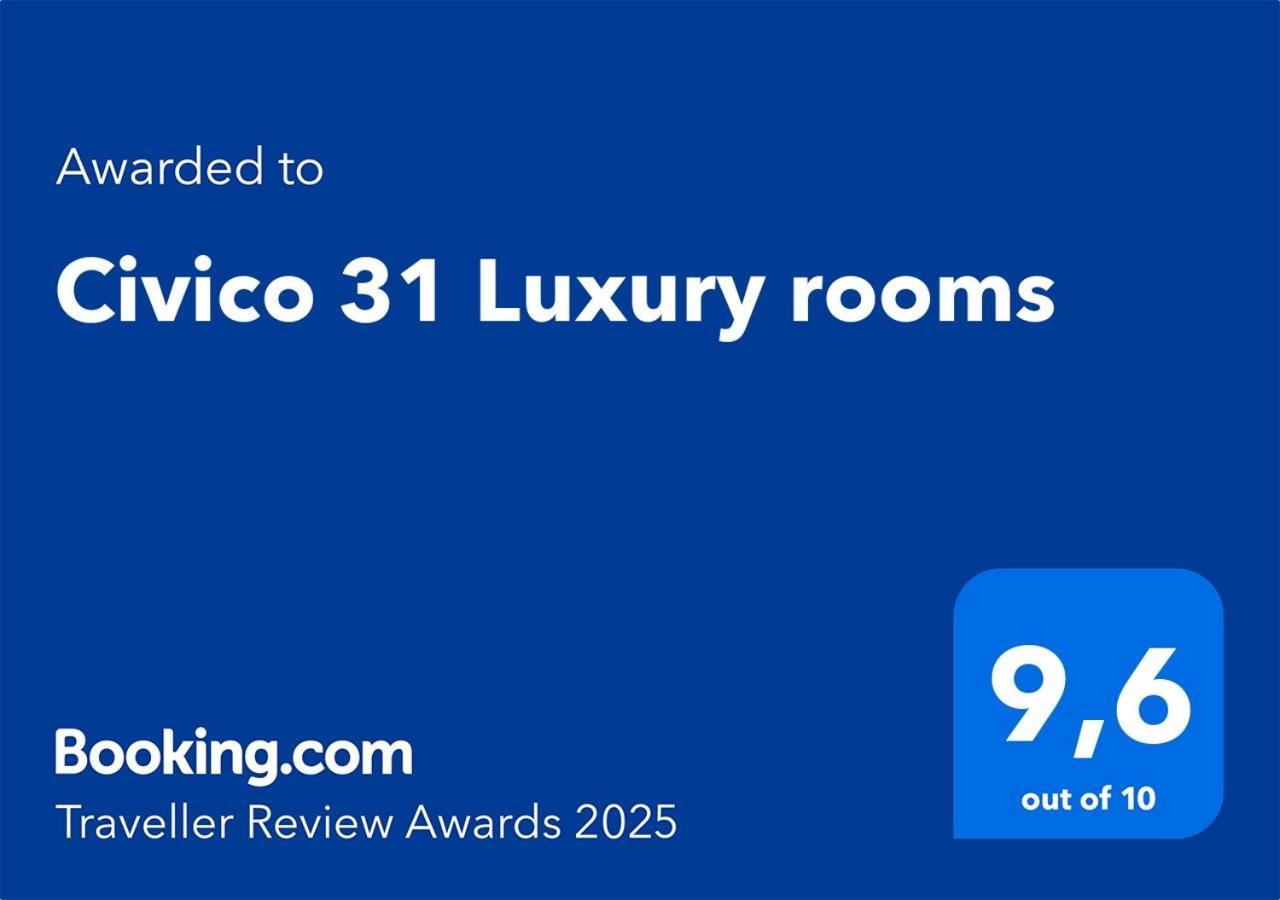 Civico 31 Luxury Rooms Кастел Сан Джорджо Екстериор снимка
