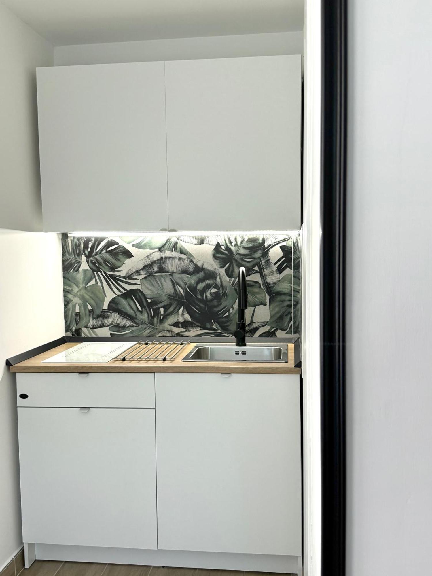 Civico 31 Luxury Rooms Кастел Сан Джорджо Екстериор снимка