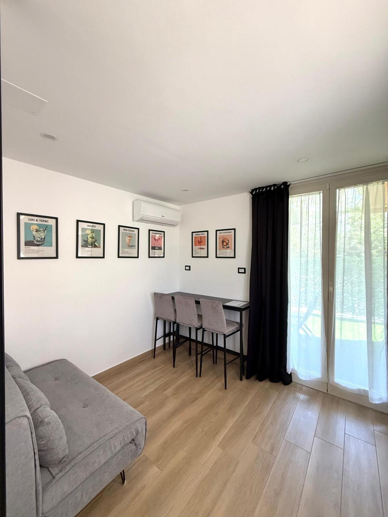 Civico 31 Luxury Rooms Кастел Сан Джорджо Екстериор снимка