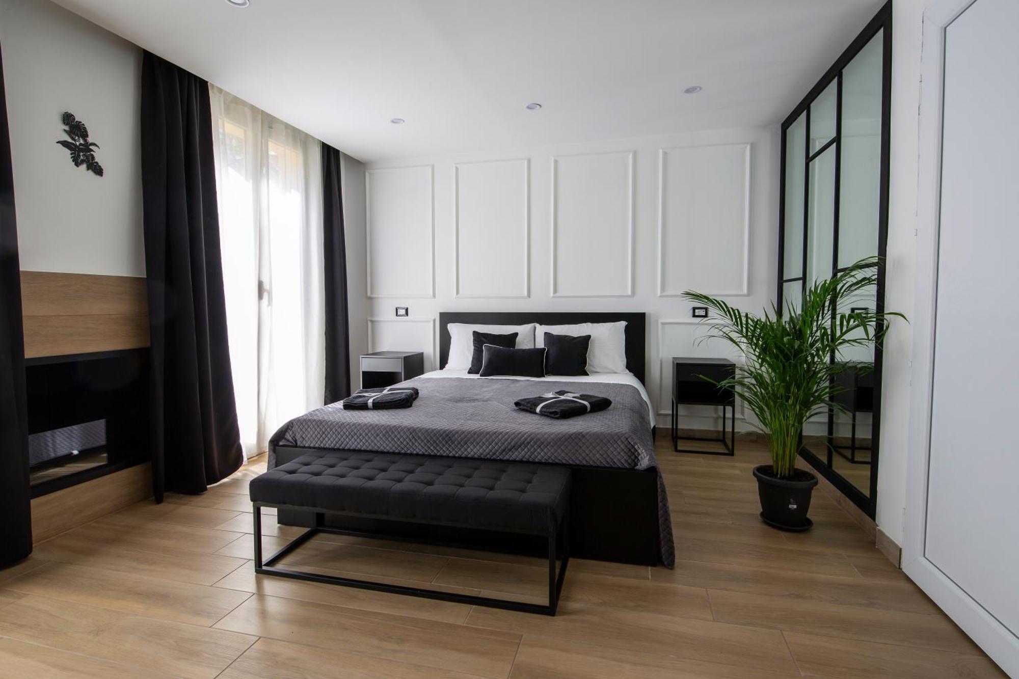 Civico 31 Luxury Rooms Кастел Сан Джорджо Екстериор снимка